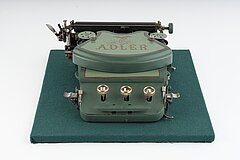 Willy Moese (1927-2007), BLA-BLA-Schreibmaschine, 1979